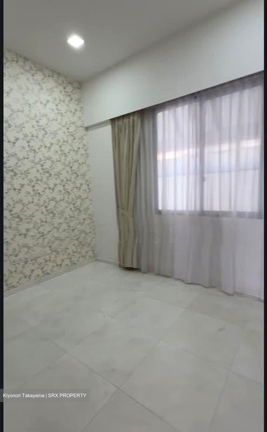 Ponggol Twenty-fourth Avenue (D19), Detached #566104901